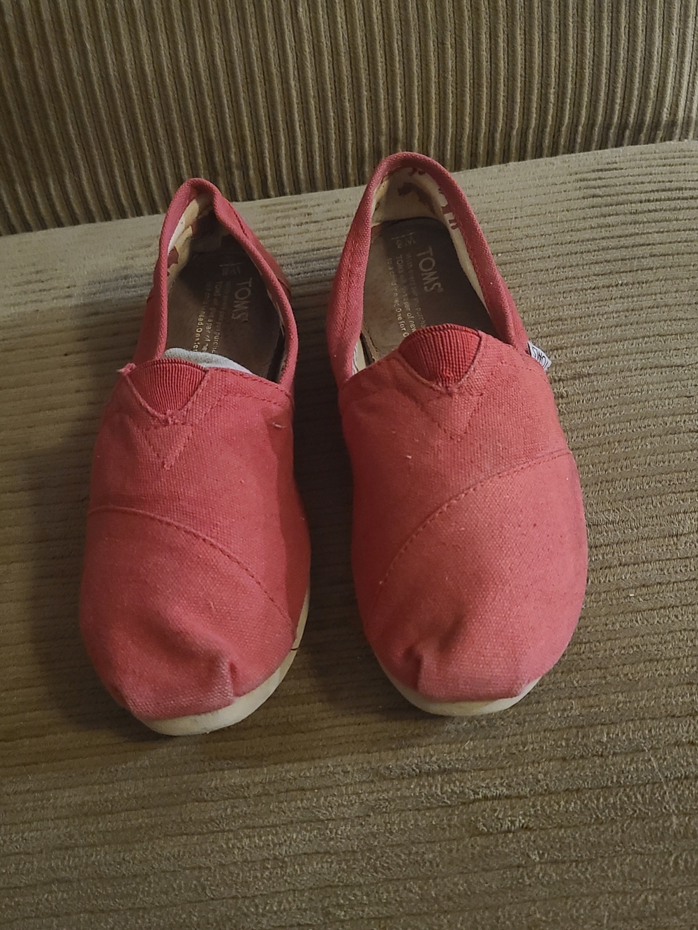 Toms Coral Canvas Slip-On Sneakers